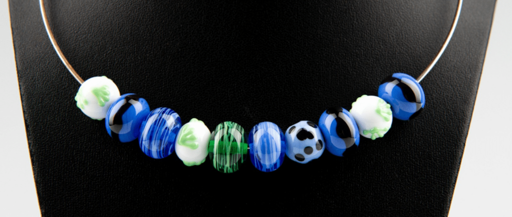 amphibians glass, perle de verre, bijou artisanal, bourgogne franche comté, inspiration nature